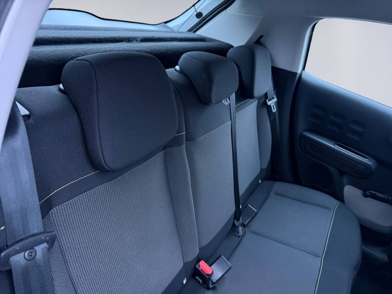 Citroën C3 BlueHDi 75KW (100CV) Plus - foto 17