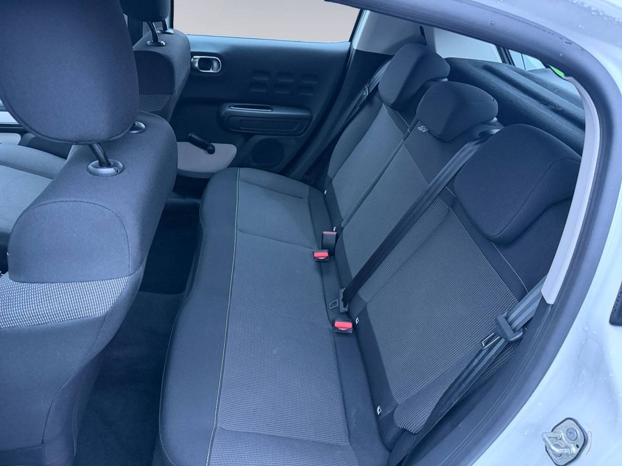 Citroën C3 BlueHDi 75KW (100CV) Plus - foto 18