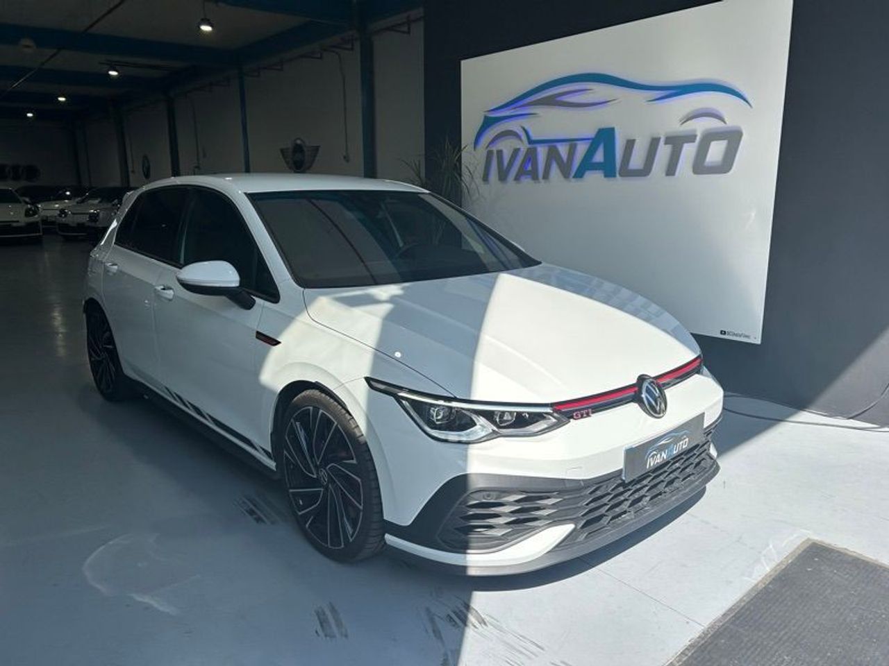Volkswagen Golf GTI Clubsport 2.0 TSI 221kW 300CV DSG - 35.990�