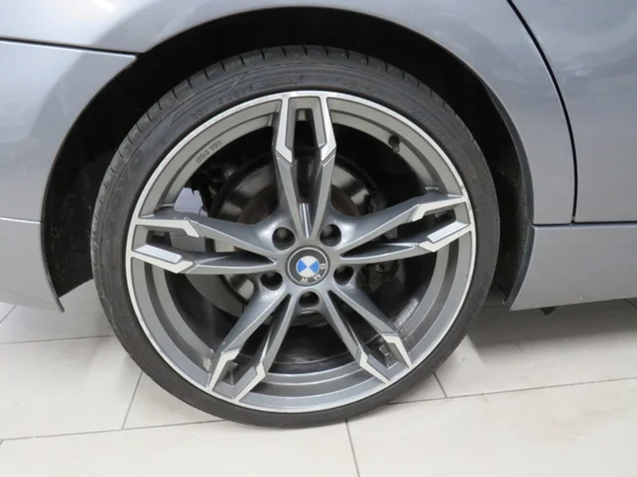 BMW Serie 3 318d E90 - foto 13