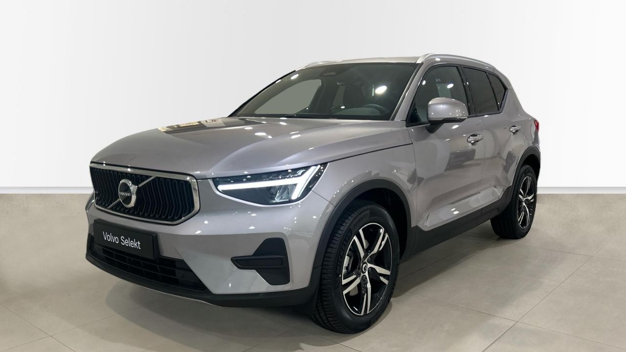 Volvo XC40 XC40 Core, B3 Mild hybrid, Gasolina