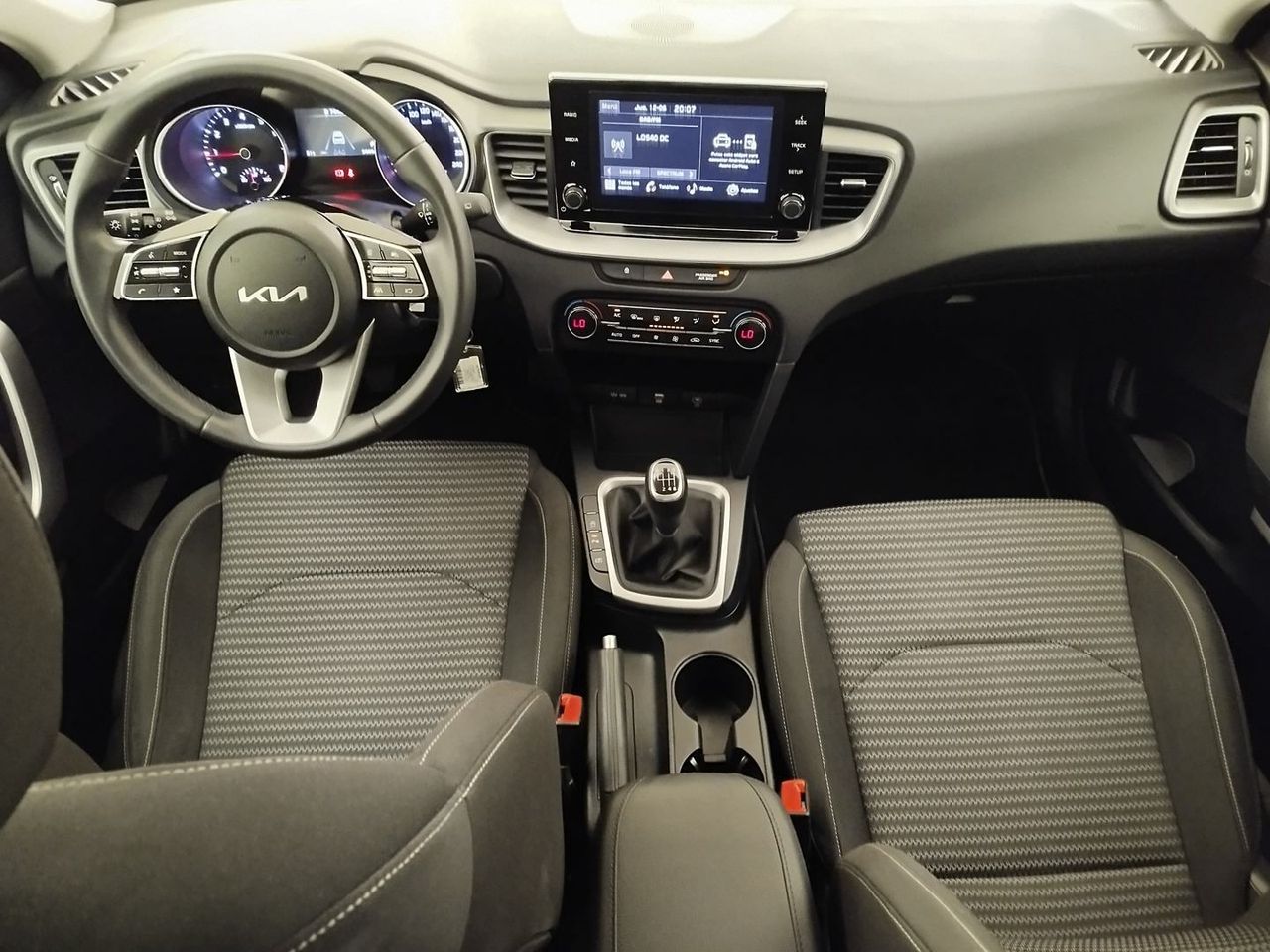 Kia Ceed 1.0 T-gdi Drive 100 - foto 8