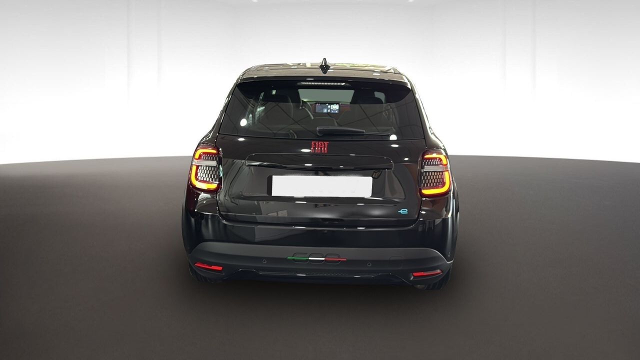 Fiat 600 115kw 54kwh red - foto 5