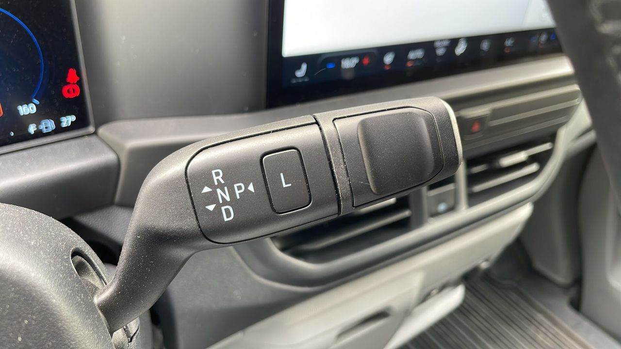 Ford Transit Custom 2.5 duratec sport 320 l1 171kw - foto 13