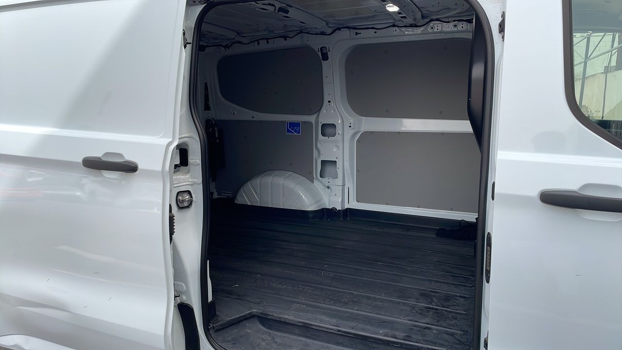 Ford Transit Custom 2.5 duratec sport 320 l1 171kw - foto 6