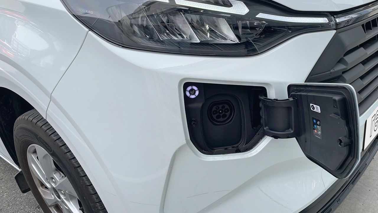 Ford Transit Custom 2.5 duratec sport 320 l1 171kw - foto 8