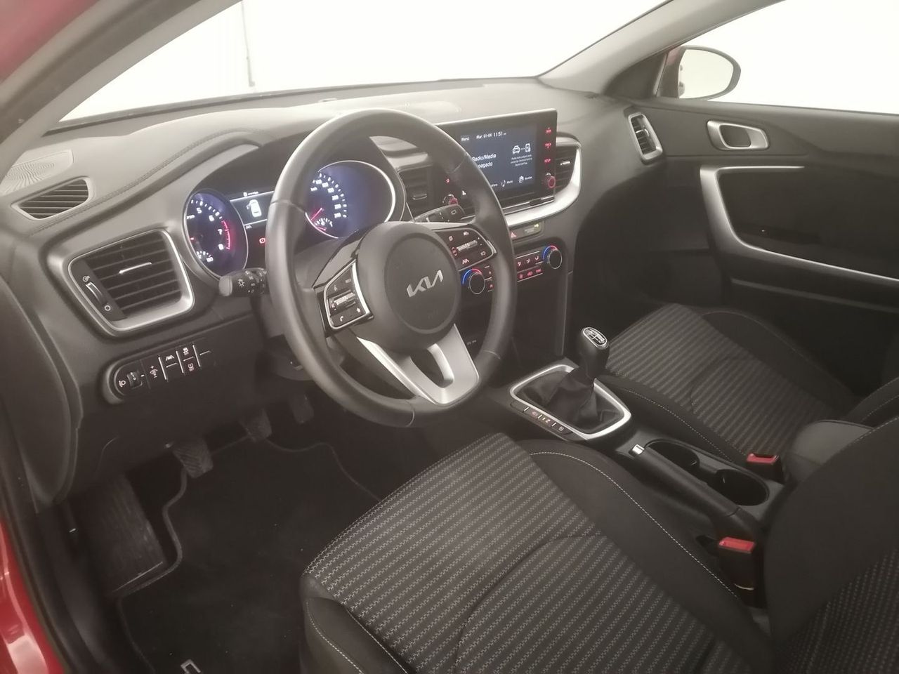 Kia Ceed 1.0 T-gdi Drive 100 - foto 9