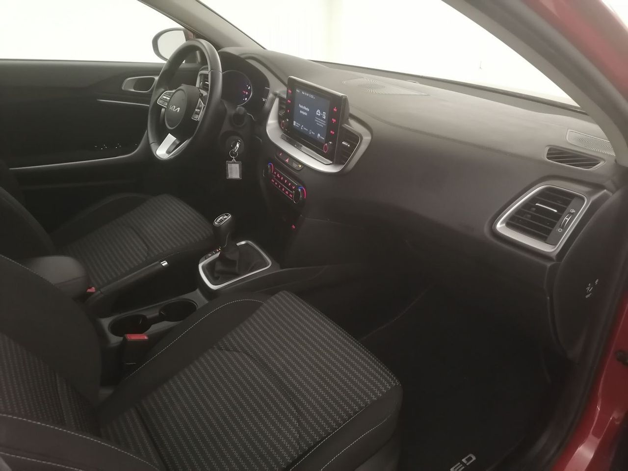 Kia Ceed 1.0 T-gdi Drive 100 - foto 10