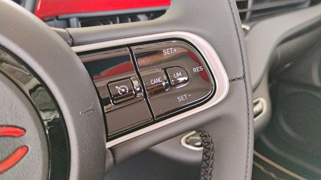 Fiat 500 500e 87kw red - foto 13