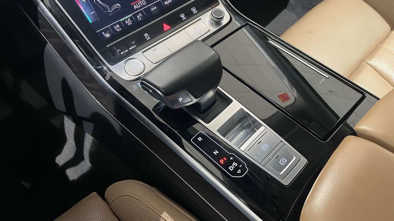 Audi A8 55 Tfsi Quattro Tiptronic - foto 11