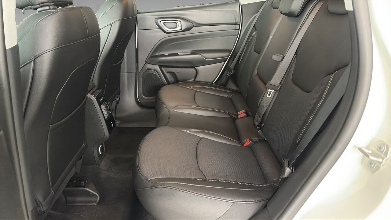 Jeep Compass 1.5 Mhev Summit Fwd Dct - foto 19