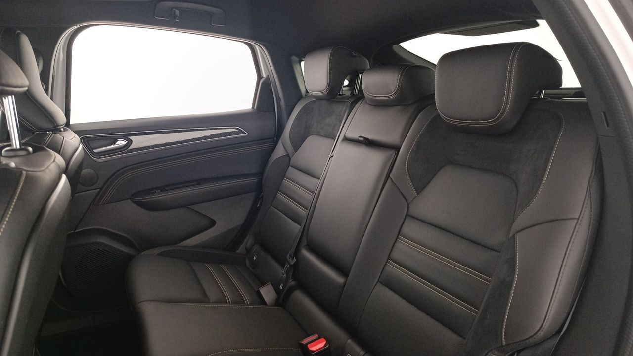 Renault Arkana 1.6 e-tech engineered 105kw - foto 17