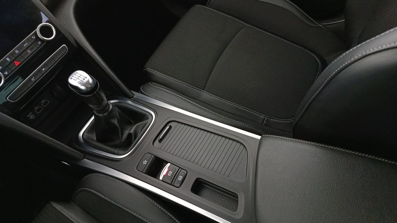 Renault Megane 1.3 Tce Gpf Zen 103kw - foto 6