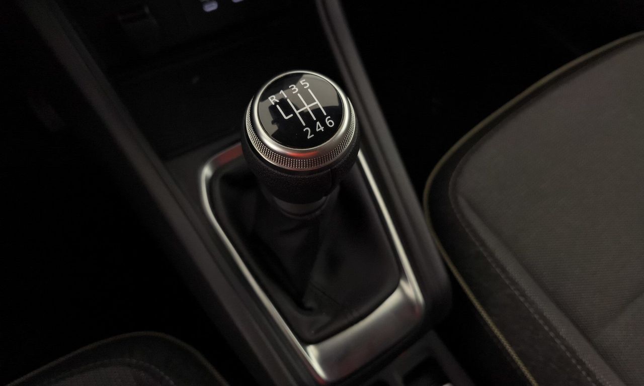 Renault Captur tce techno 74kw glp - foto 18