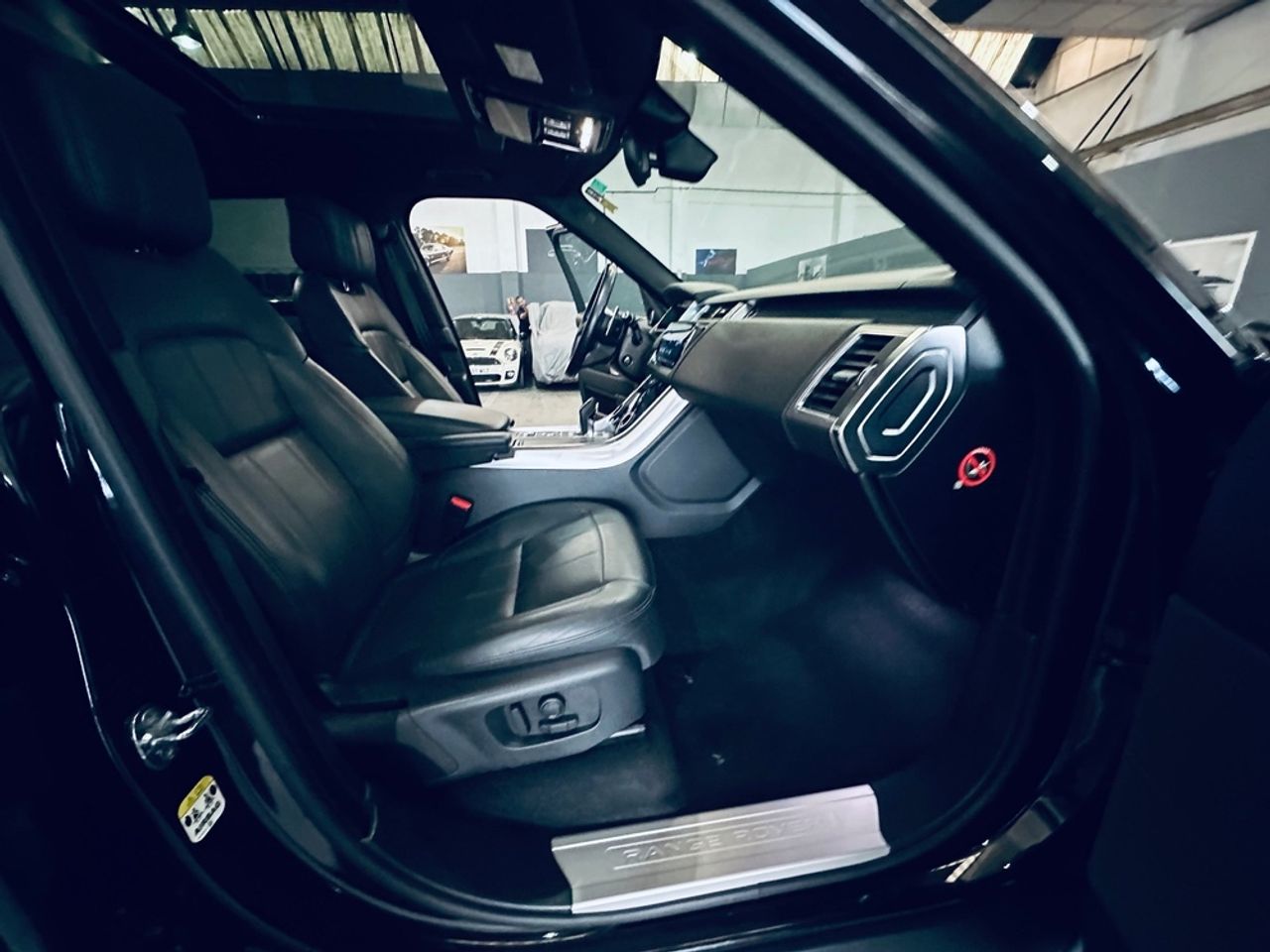 Land-Rover Range Rover Sport HSE - foto 35