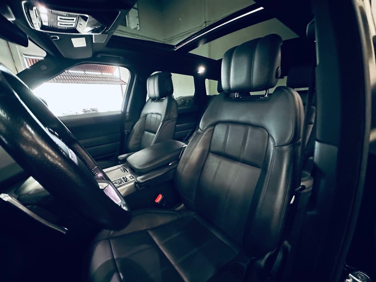 Land-Rover Range Rover Sport HSE - foto 28