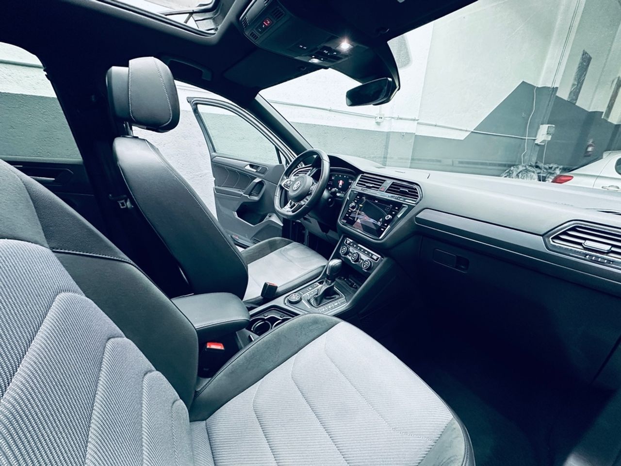 Volkswagen Tiguan Sport 4Motion - foto 28