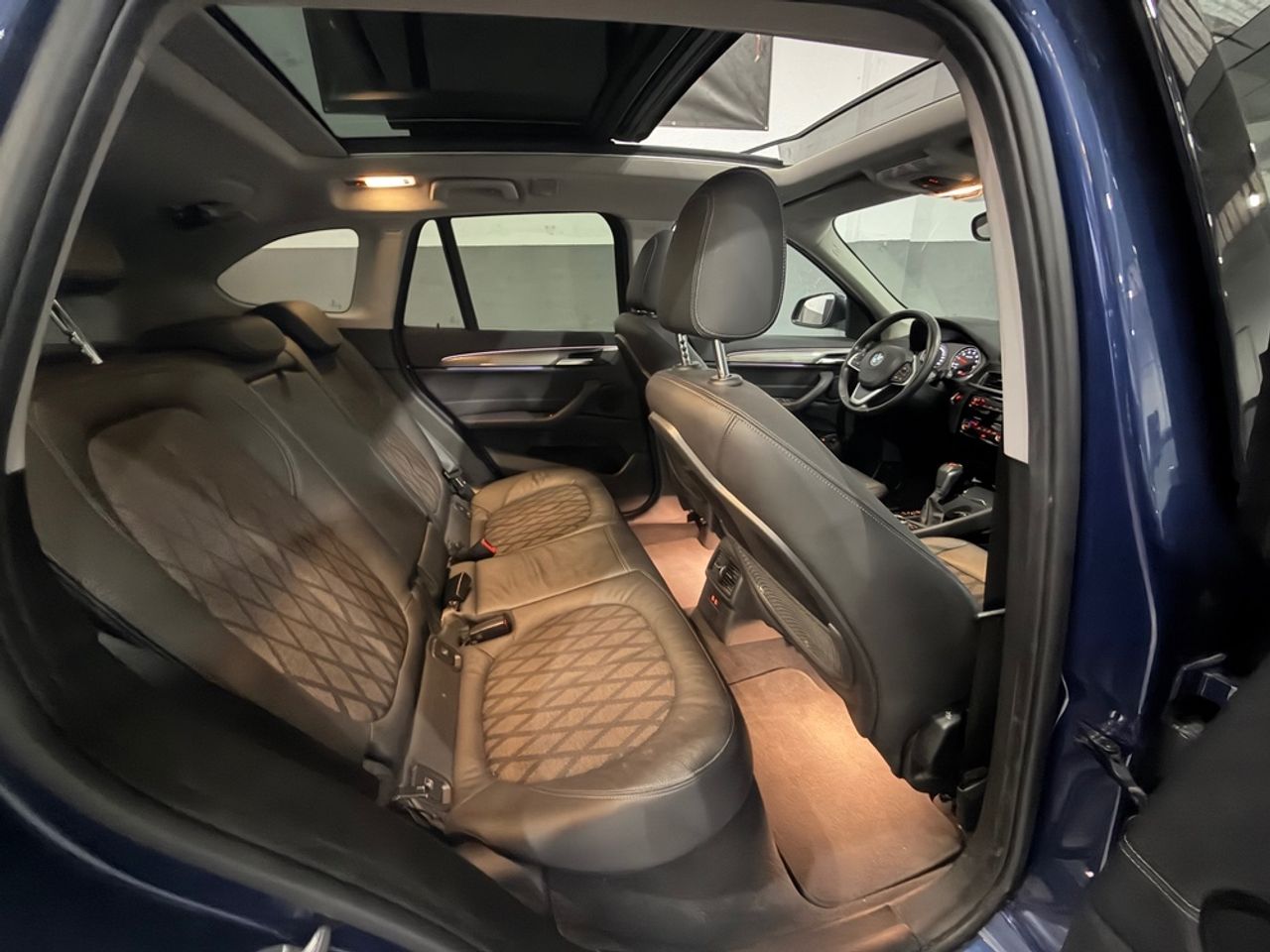 BMW Serie 1 xDrive 25e - foto 18