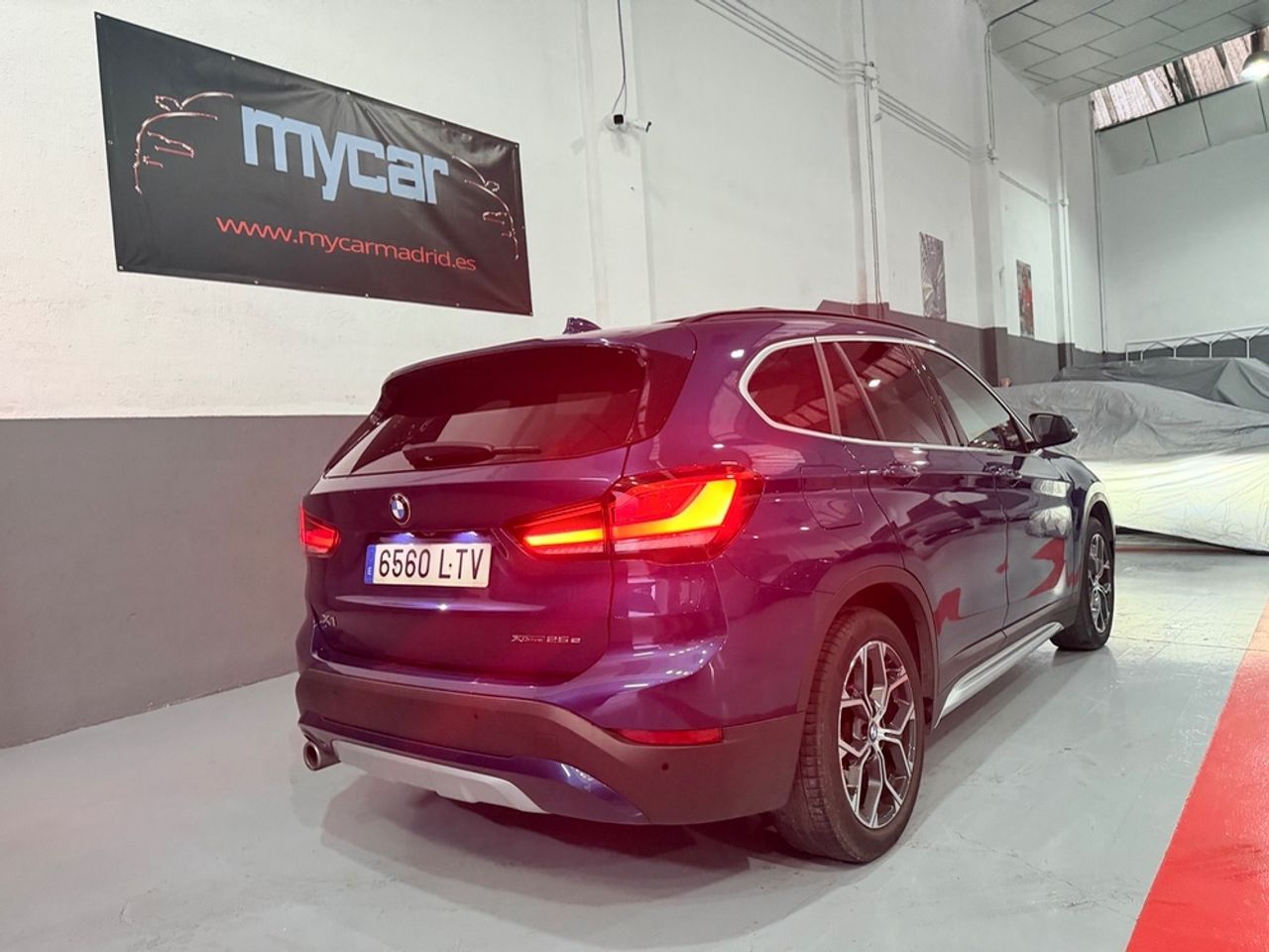 BMW Serie 1 xDrive 25e - foto 10