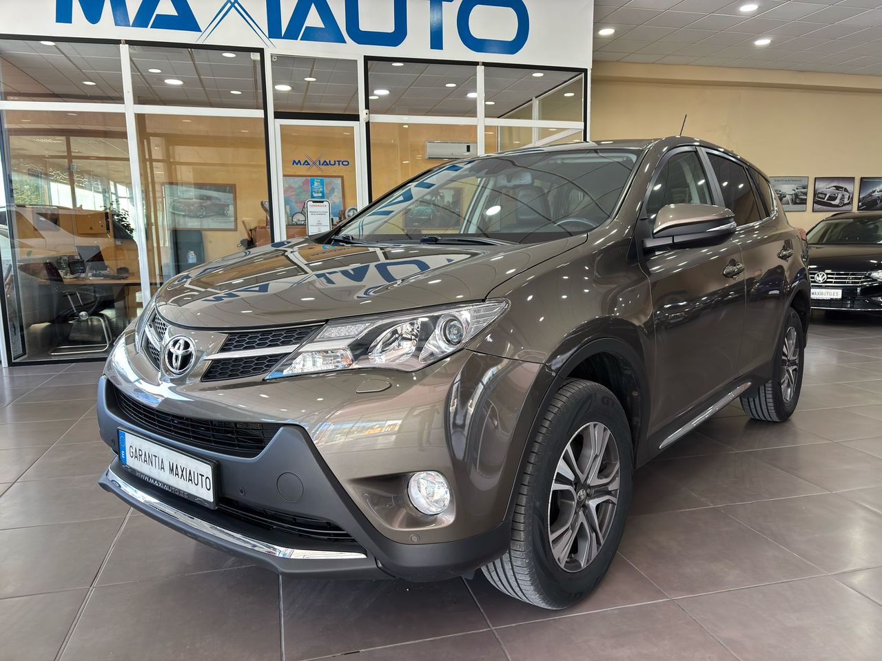 Textos personalizados  de segunda mano - toyota rav4 2015 /