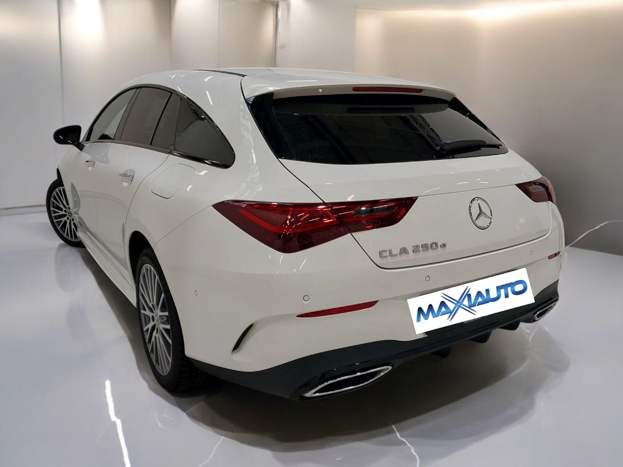 mercedes cla 2024 / foto grande (2)