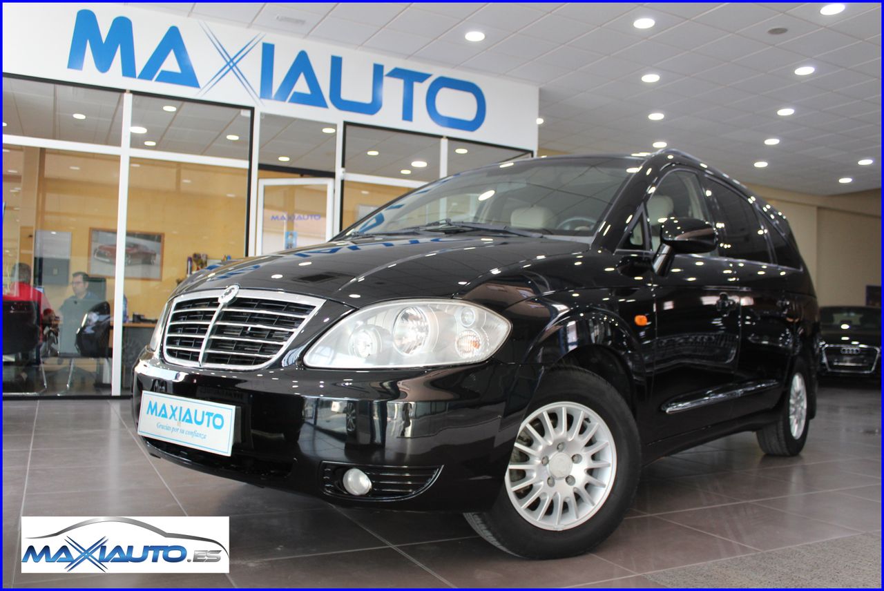 Foto ssangyong rodius 2008 /