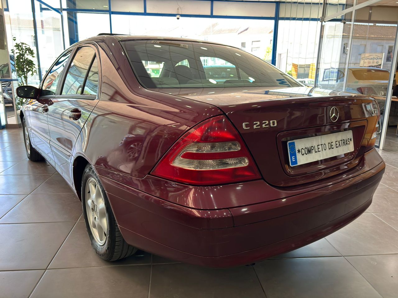 mercedes clase c 2000 / foto grande (2)