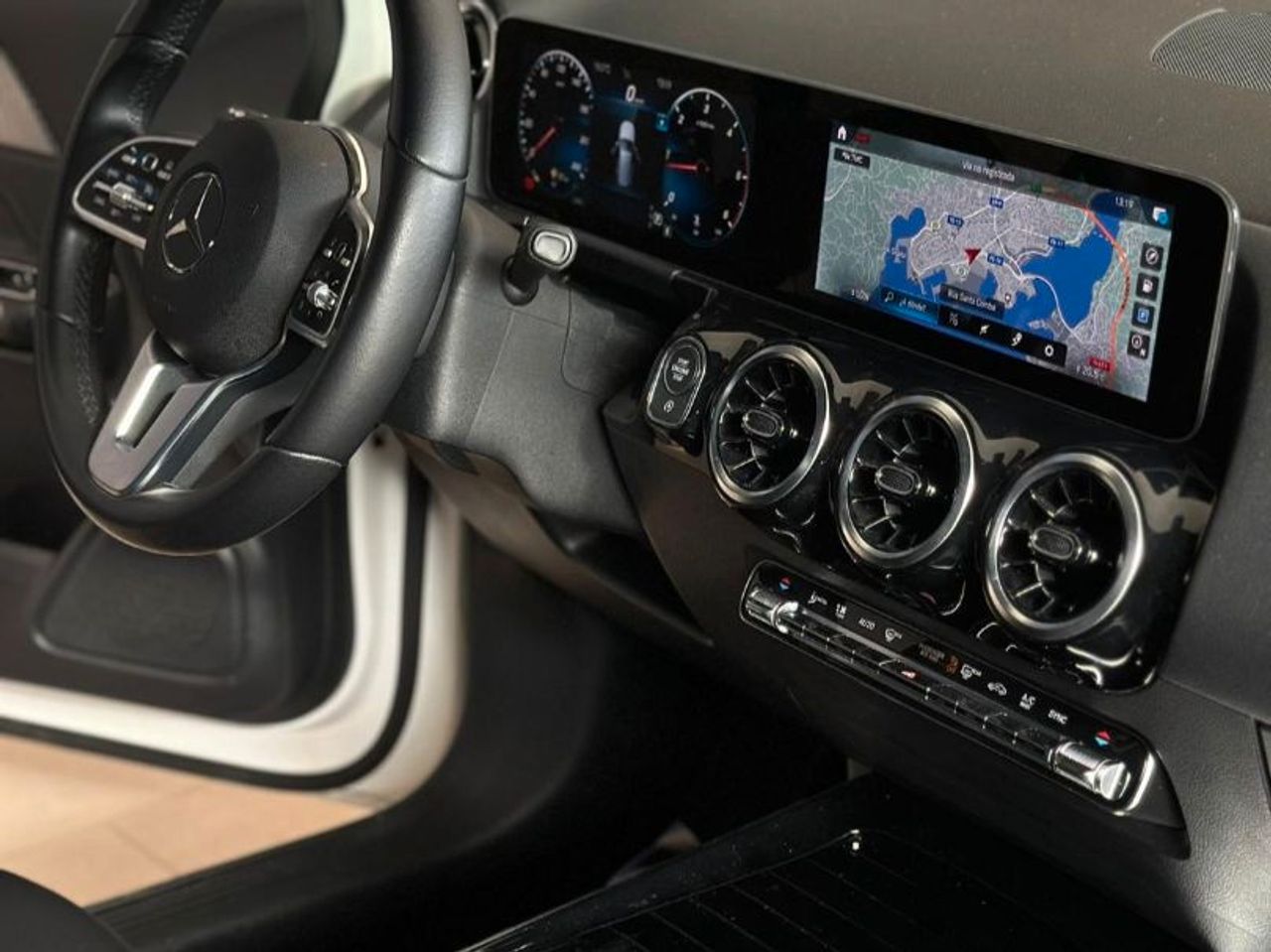 Mercedes Clase B B 200 d - foto 20