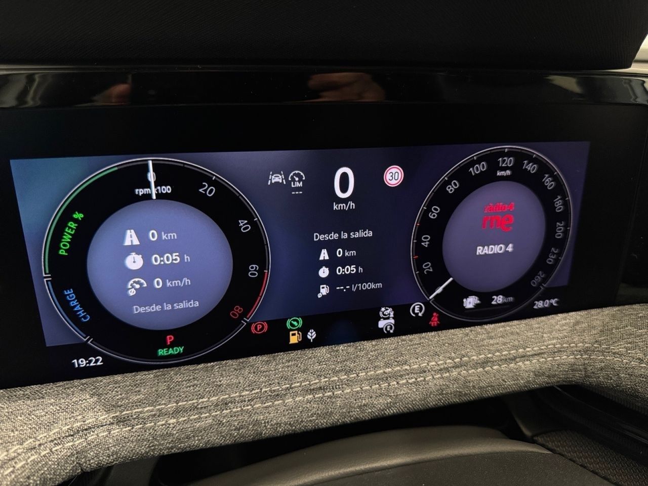 Skoda Superb Combi 1.5 TSI iV P-HEV DSG Selection - foto 16