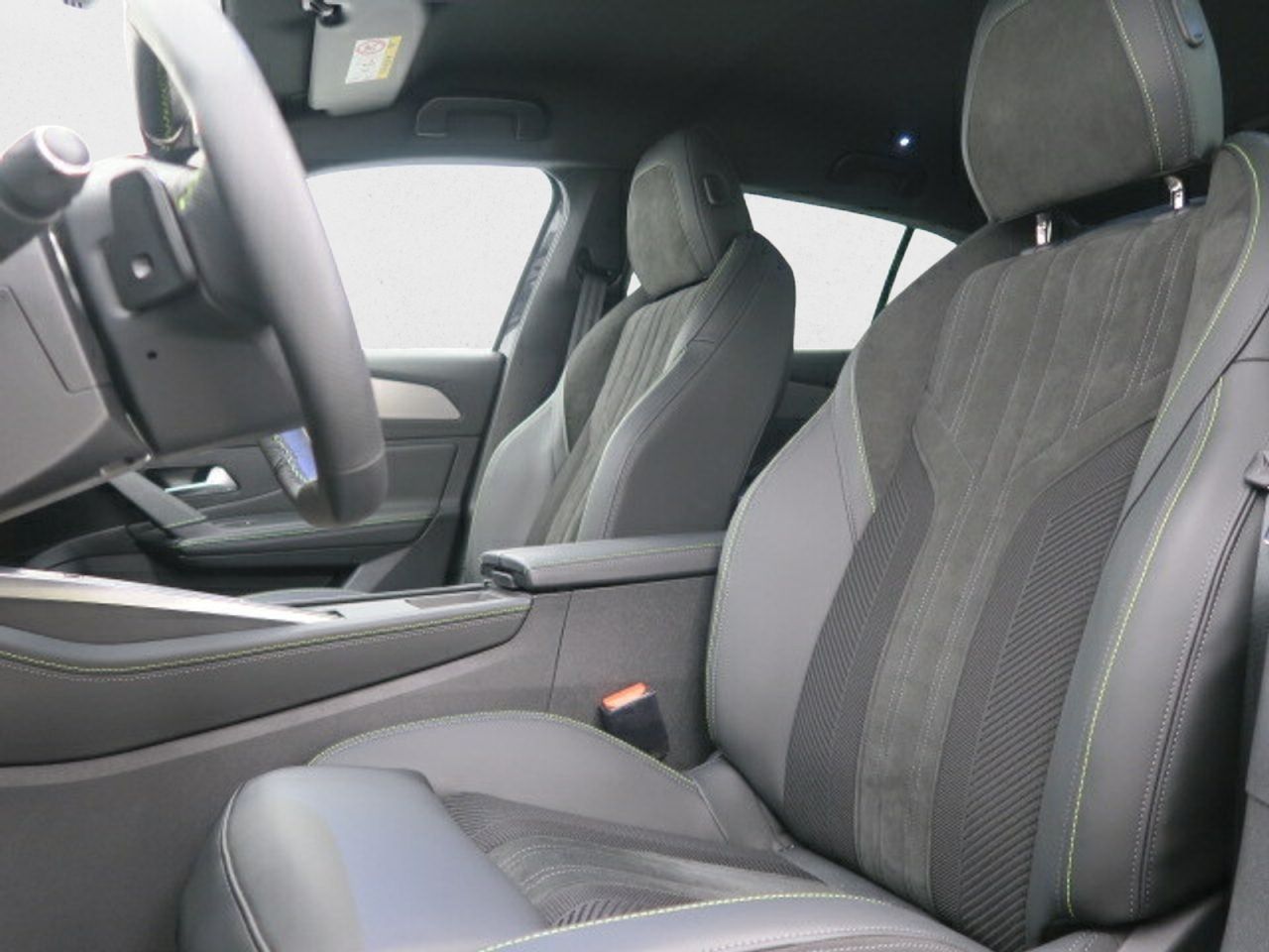 Peugeot 408 408 GT PHEV 225 e-EAT8 - foto 17