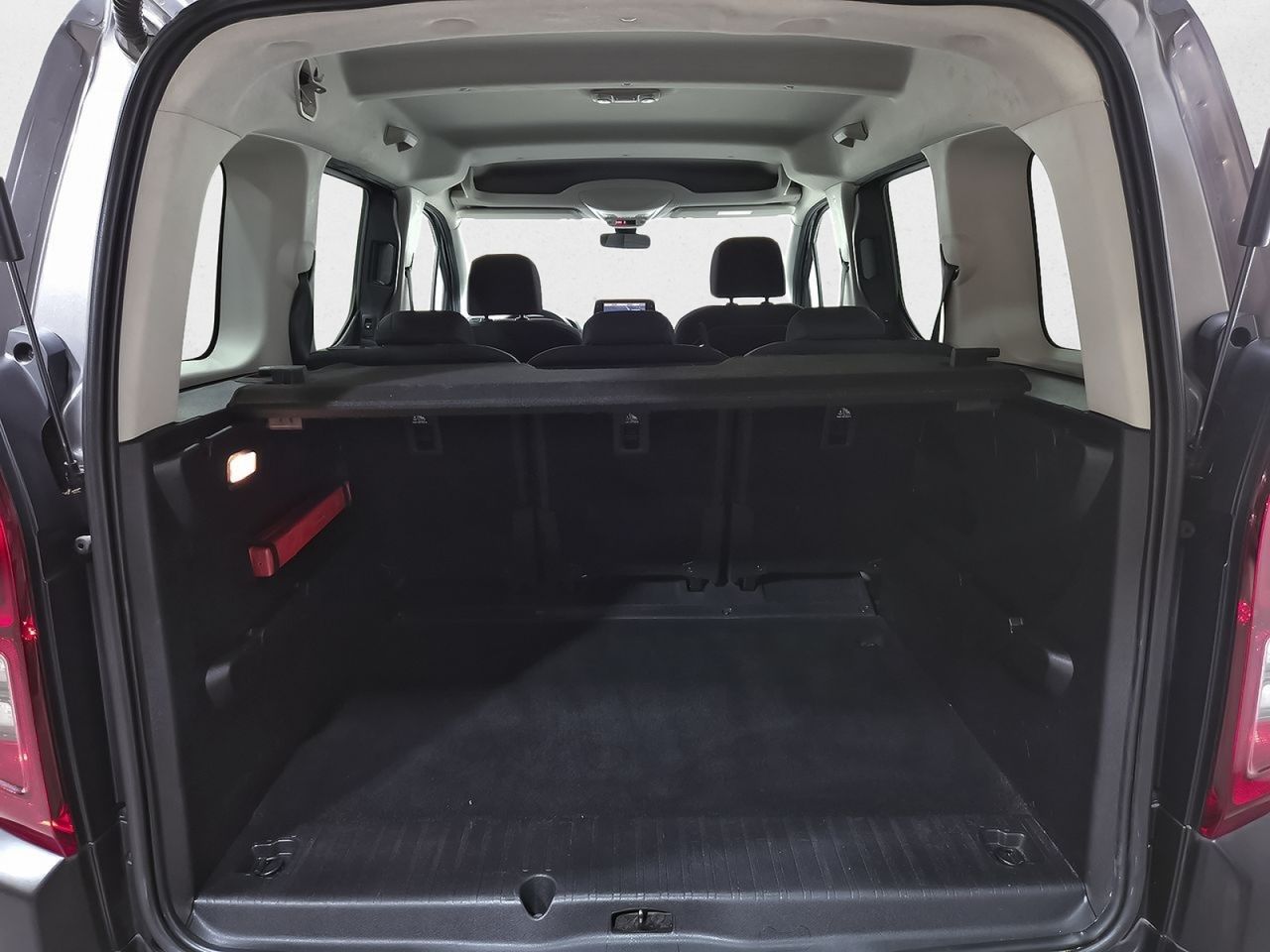 Citroën Berlingo Talla M BlueHDi 130 S&S 6v SHINE - foto 9