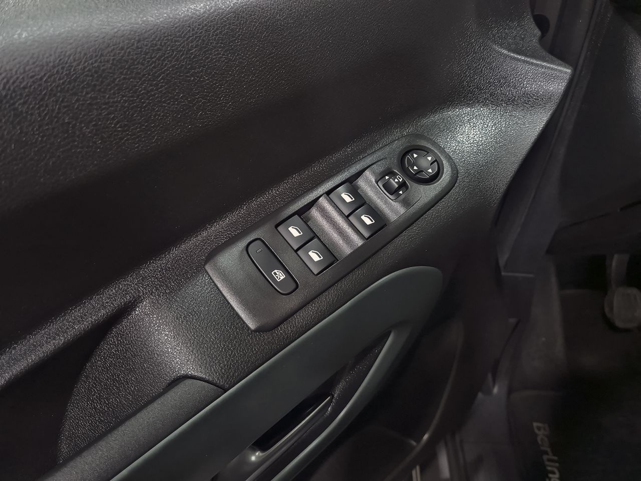 Citroën Berlingo Talla M BlueHDi 130 S&S 6v SHINE - foto 11