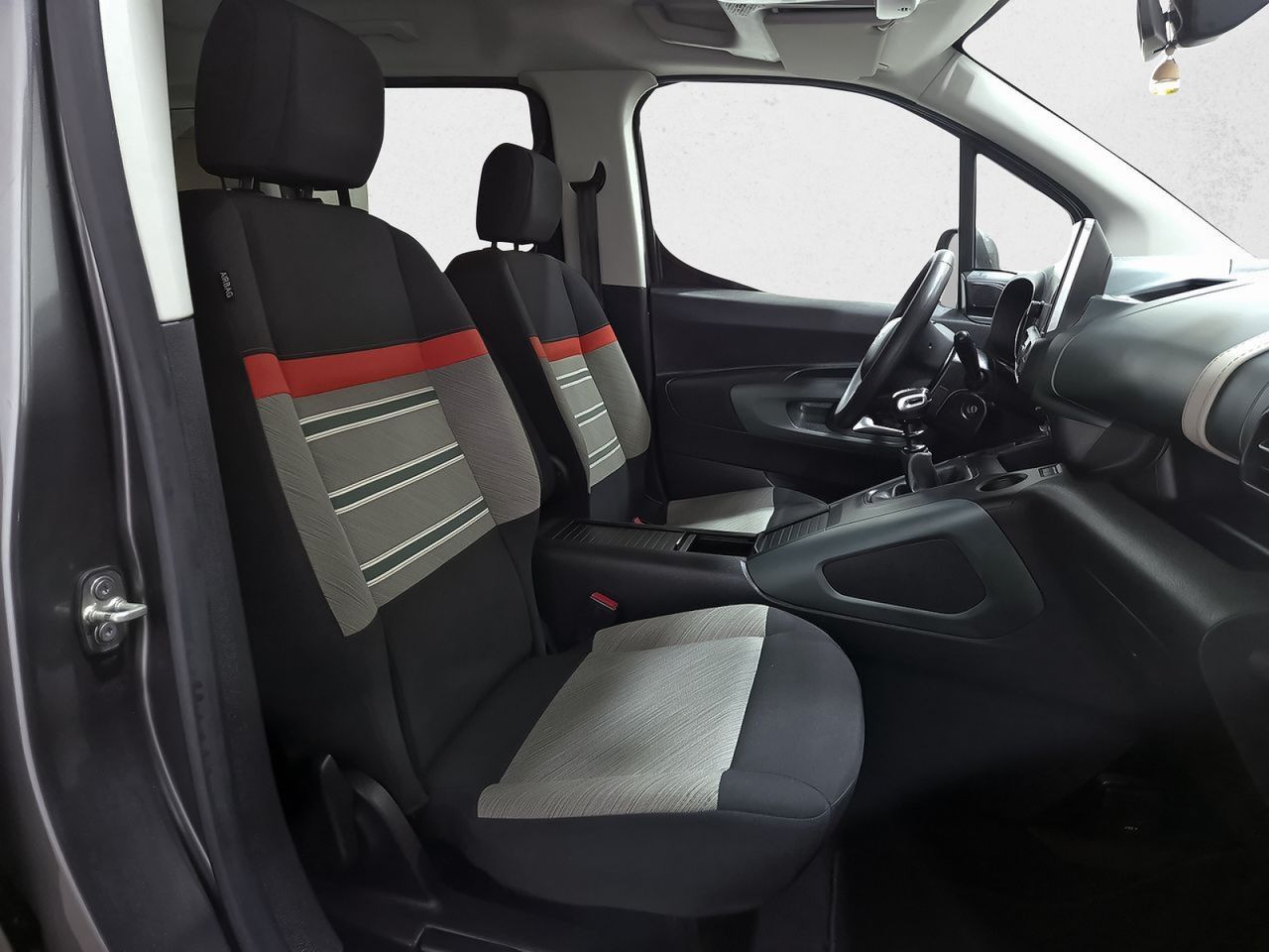 Citroën Berlingo Talla M BlueHDi 130 S&S 6v SHINE - foto 7