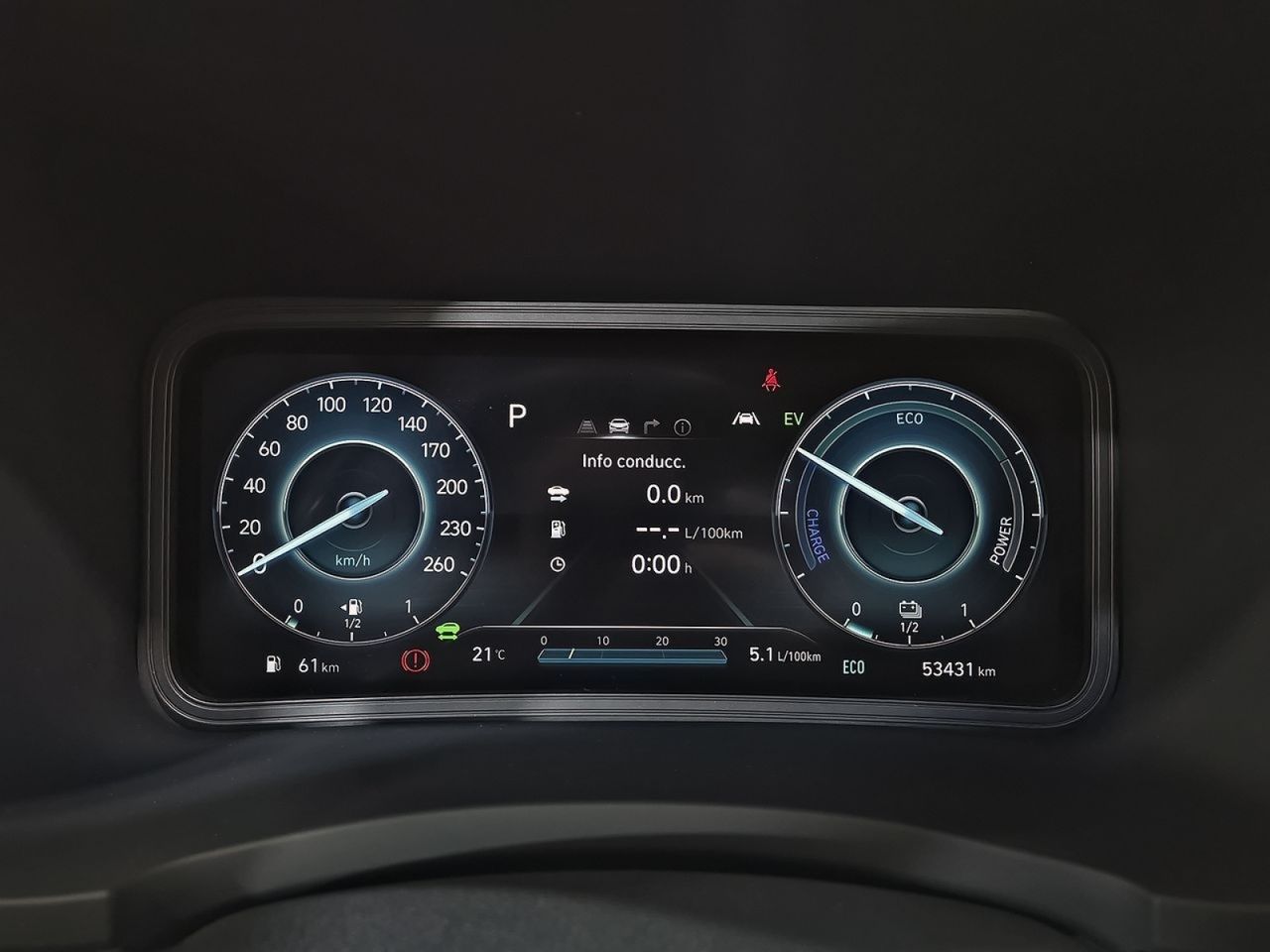 Hyundai Kona 1.6 GDI HEV Tecno 2C DCT - foto 13