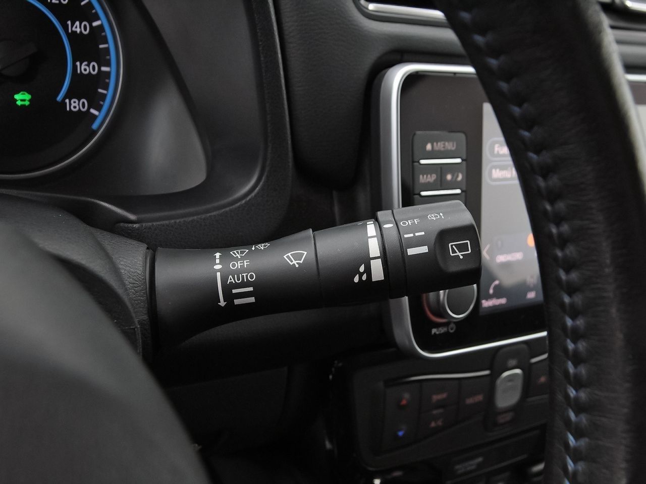 Nissan Leaf 40kWh Tekna - foto 16