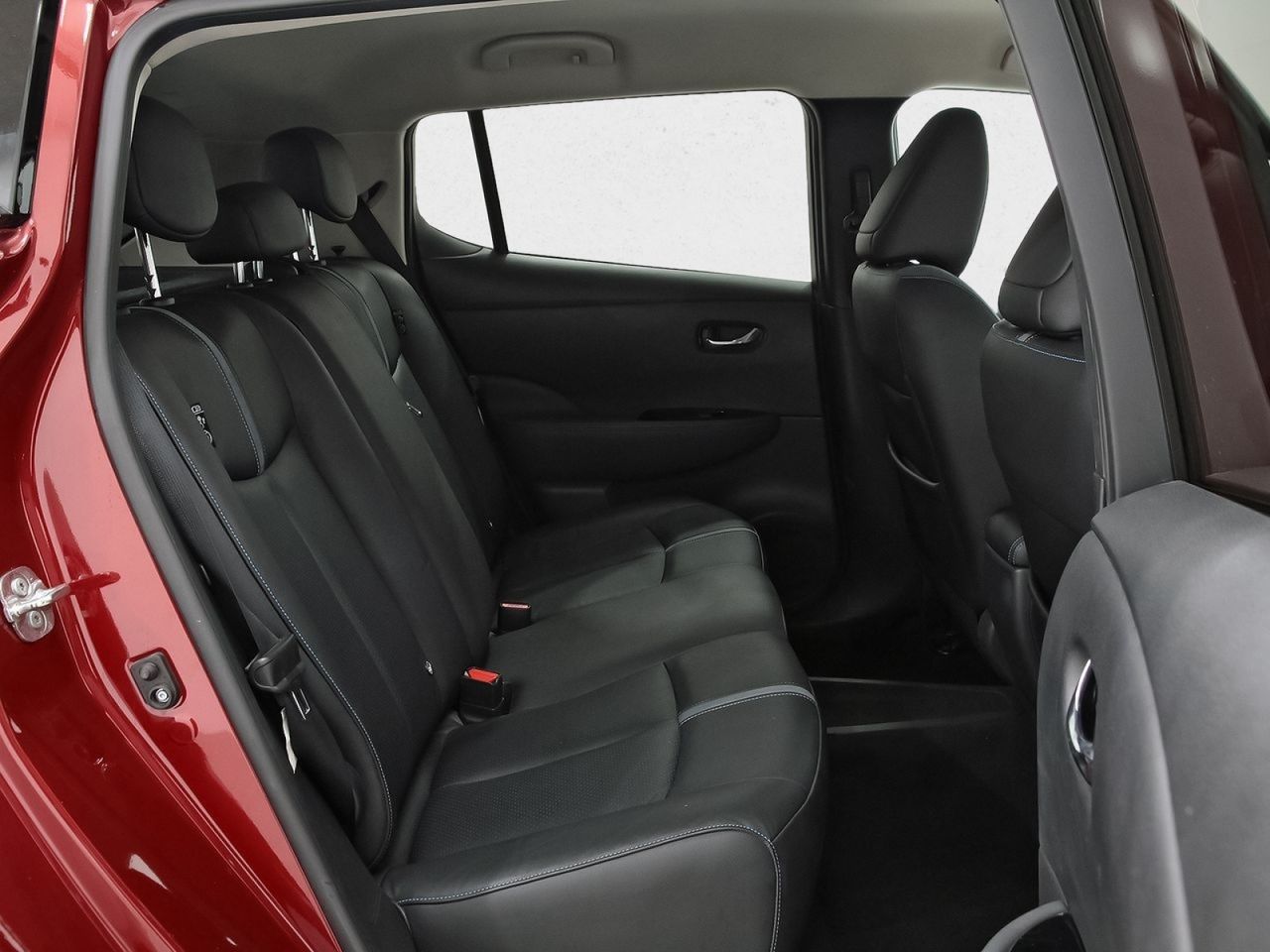 Nissan Leaf 40kWh Tekna - foto 8