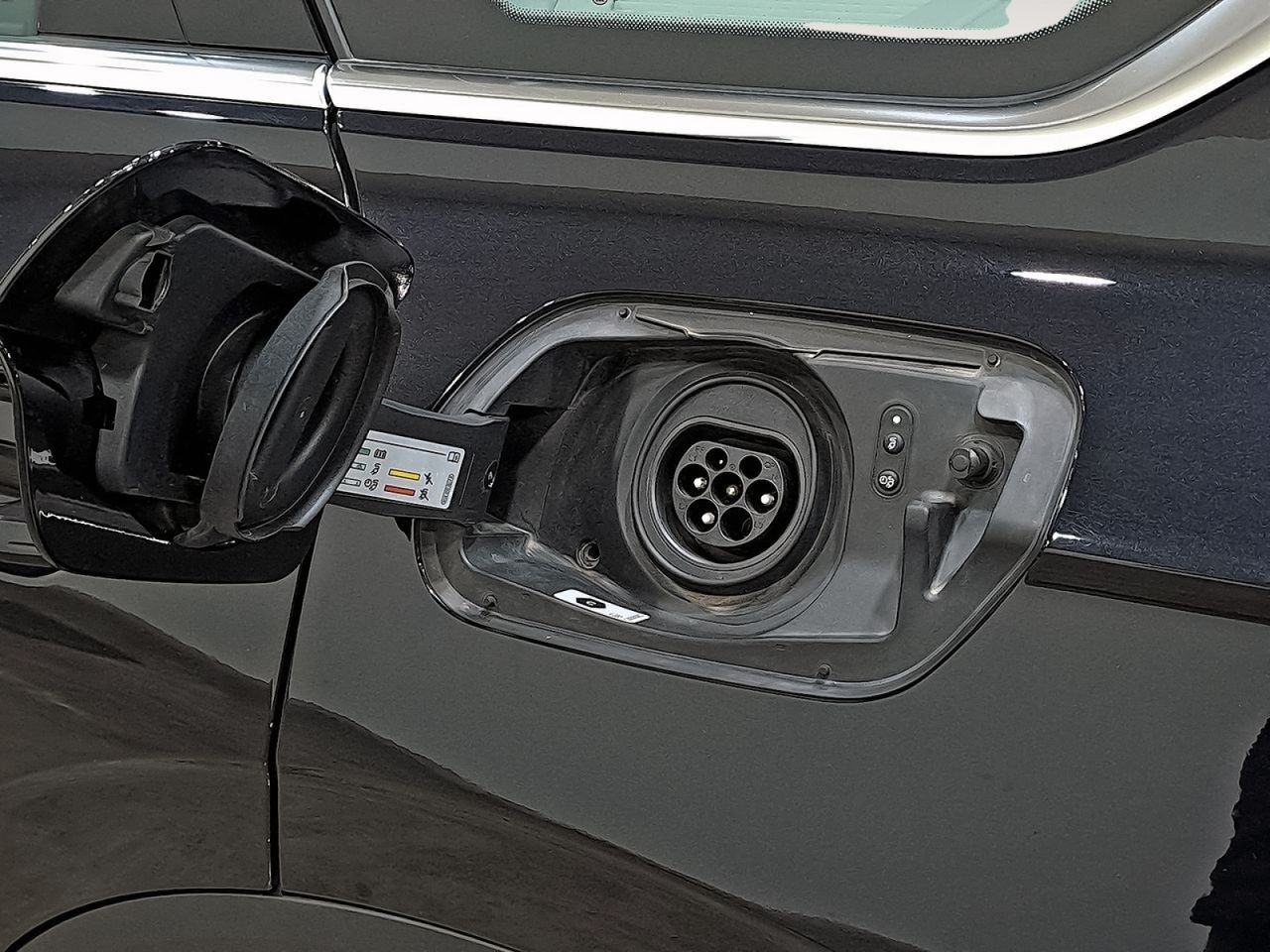 Volkswagen Touareg eHybrid Eleg 3.0 V6 TSI 280kW Tip 4M - foto 21