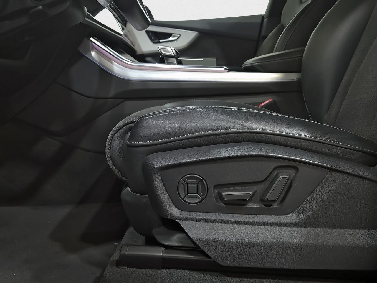 Audi Q8 45 TDI 170kW Black L quattro tiptronic - foto 28