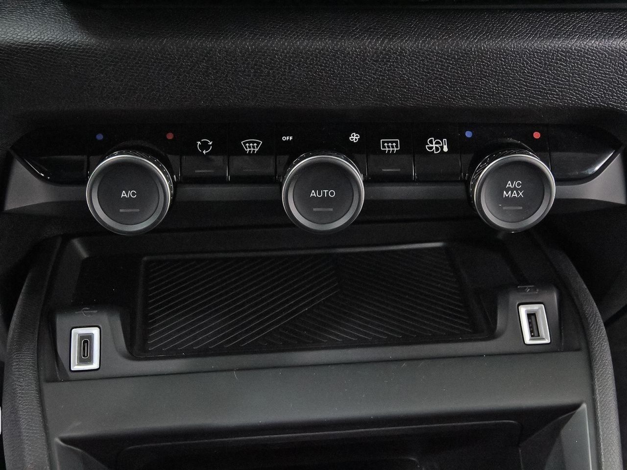 Citroën C4 Hybrid 145 ë-DCS6 Plus - foto 28