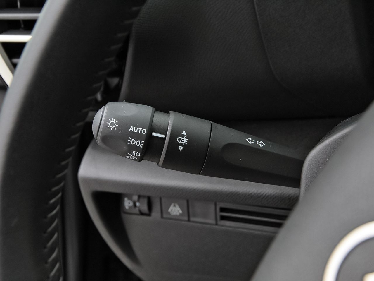 Citroën C4 Hybrid 145 ë-DCS6 Plus - foto 15