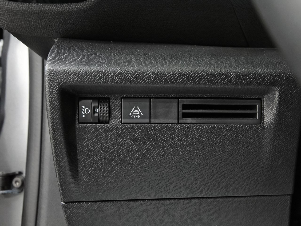 Citroën C4 Hybrid 145 ë-DCS6 Plus - foto 14