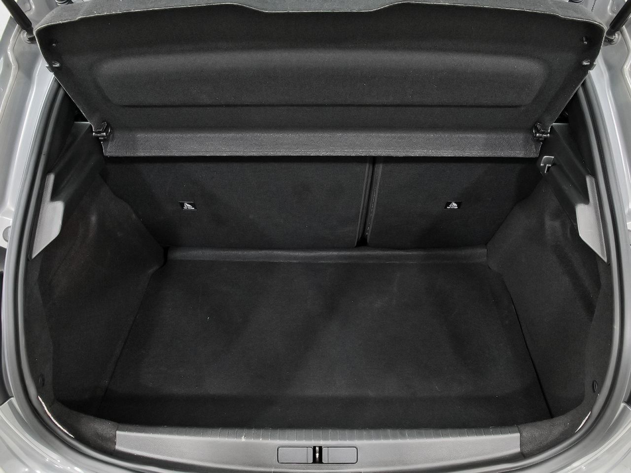 Peugeot 208 Active Puretech 100 - foto 10