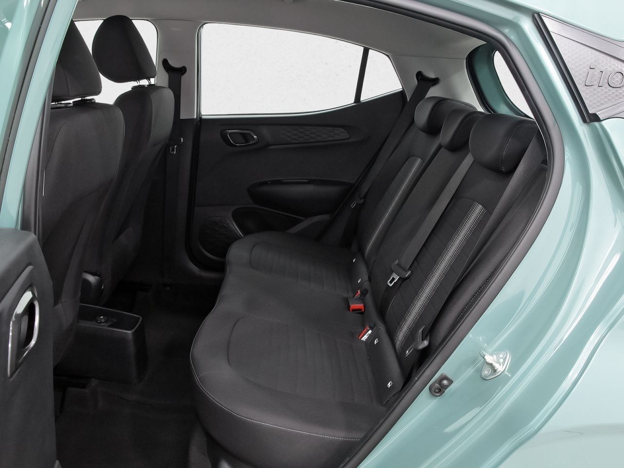 Hyundai i10 1.0 Klass - foto 9