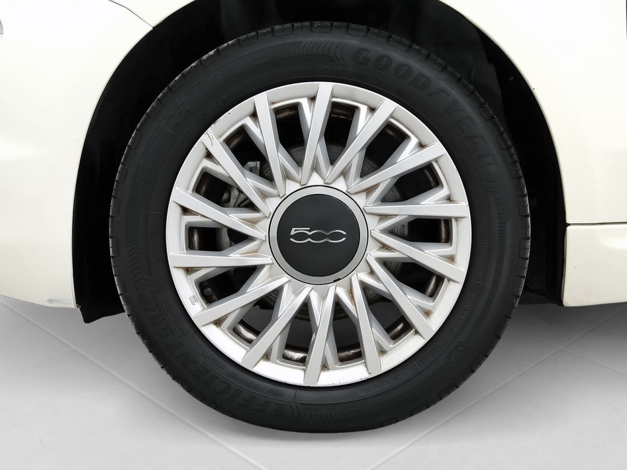 Fiat 500 Cult 1.0 Hybrid 51KW (70 CV) - foto 11