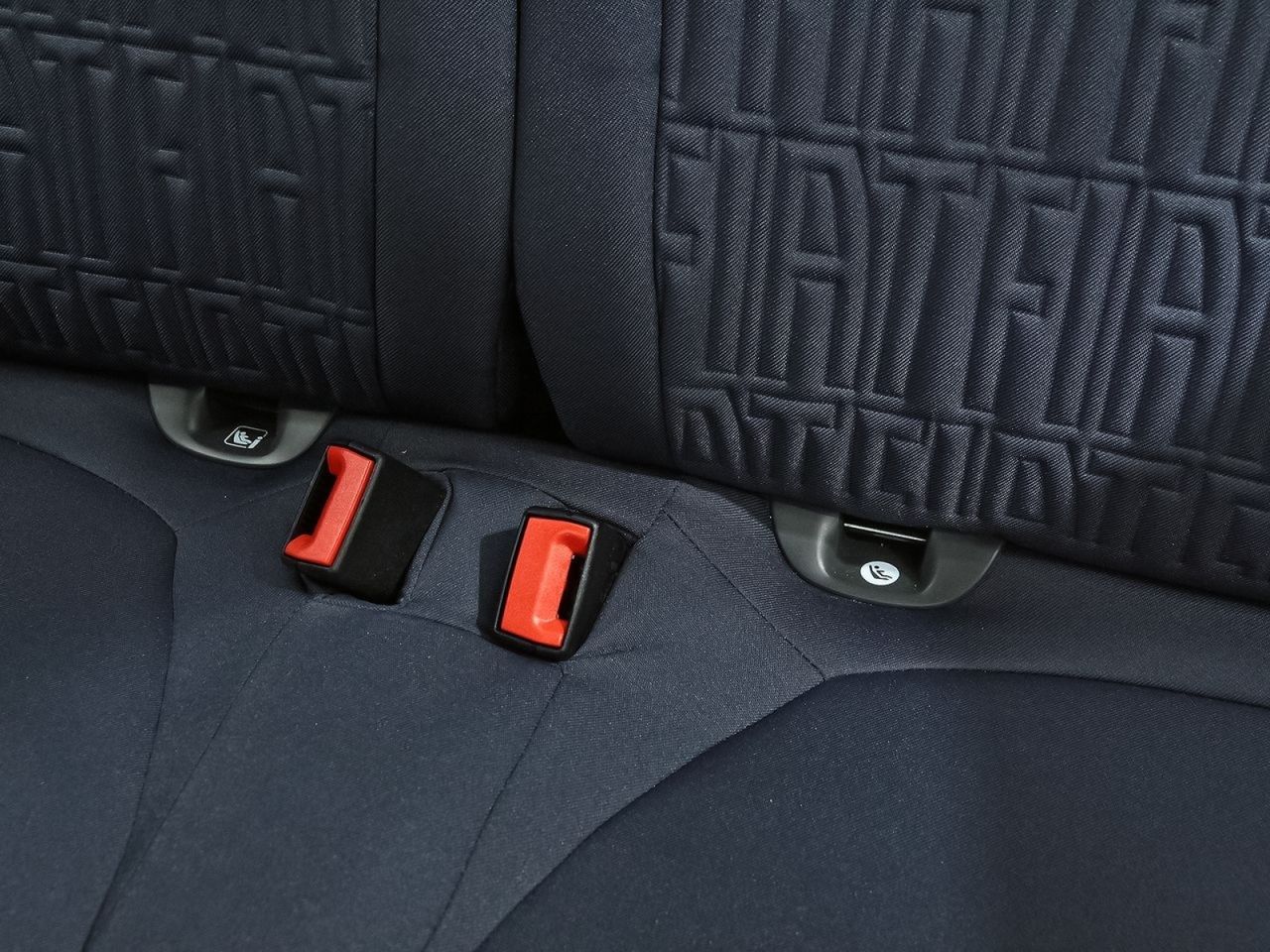 Fiat 500 Cult 1.0 Hybrid 51KW (70 CV) - foto 29