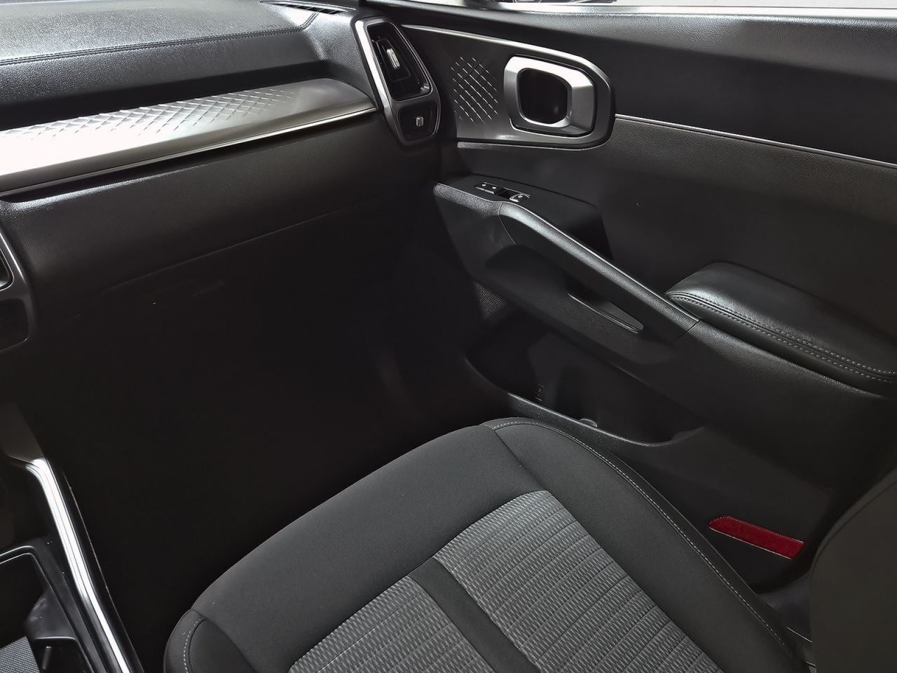 Kia Sorento 1.6 T-GDi PHEV Drive 4x4 7pl - foto 43