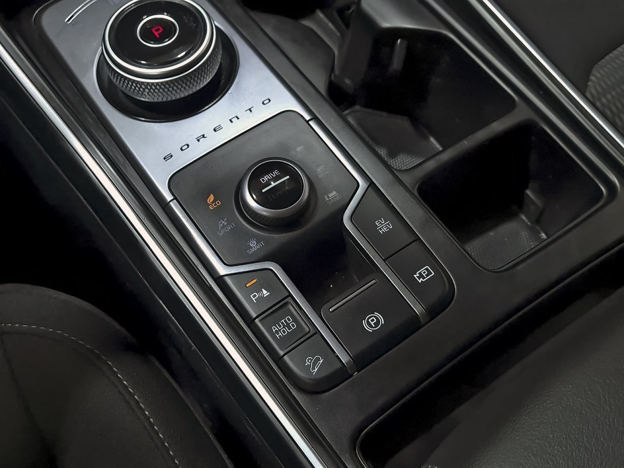 Kia Sorento 1.6 T-GDi PHEV Drive 4x4 7pl - foto 40