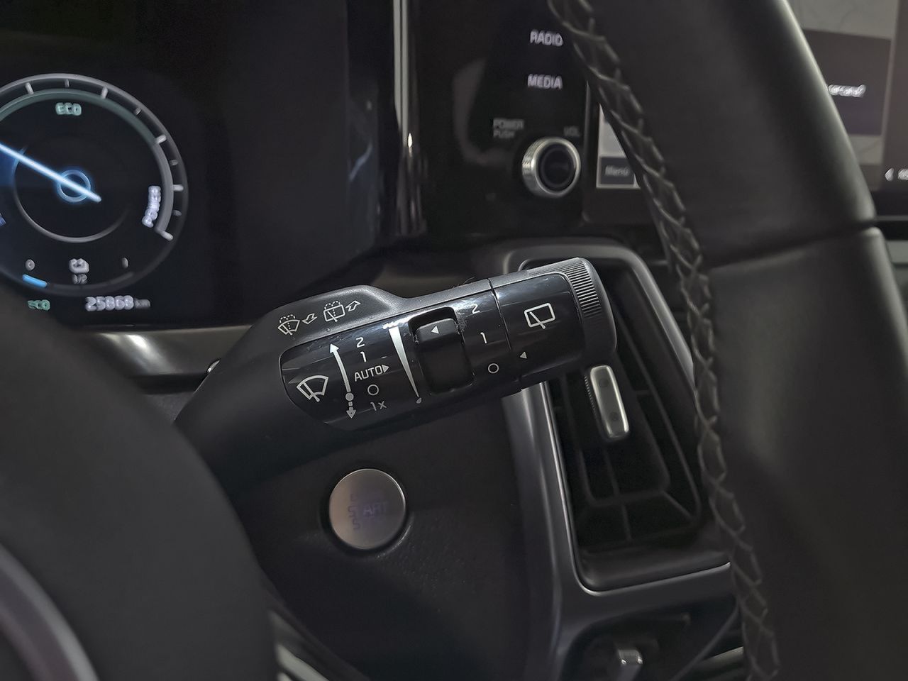 Kia Sorento 1.6 T-GDi PHEV Drive 4x4 7pl - foto 17