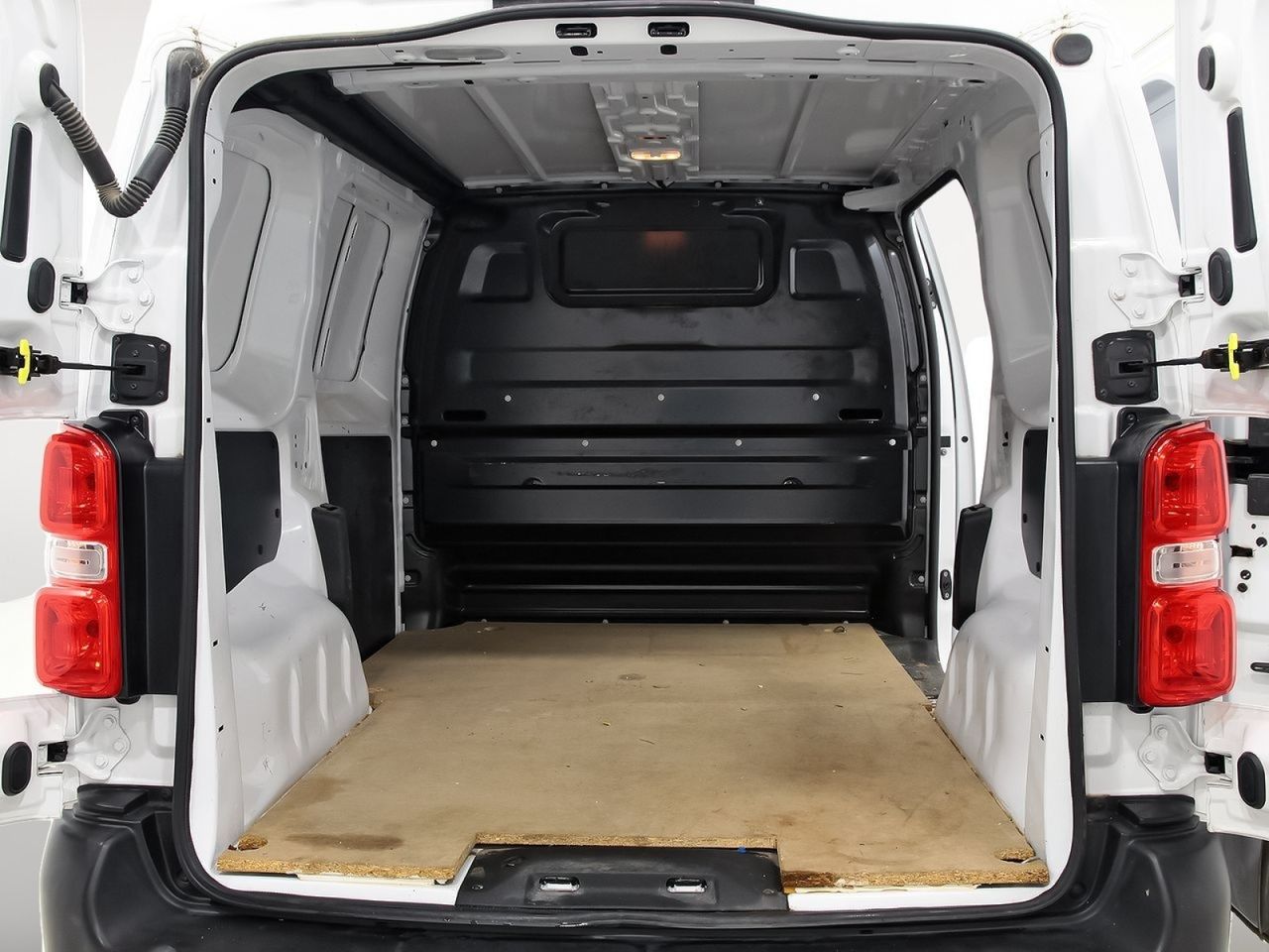 Fiat Scudo FG 1.5 BLUEHDI 100 BUSINESS L1 4P - foto 11