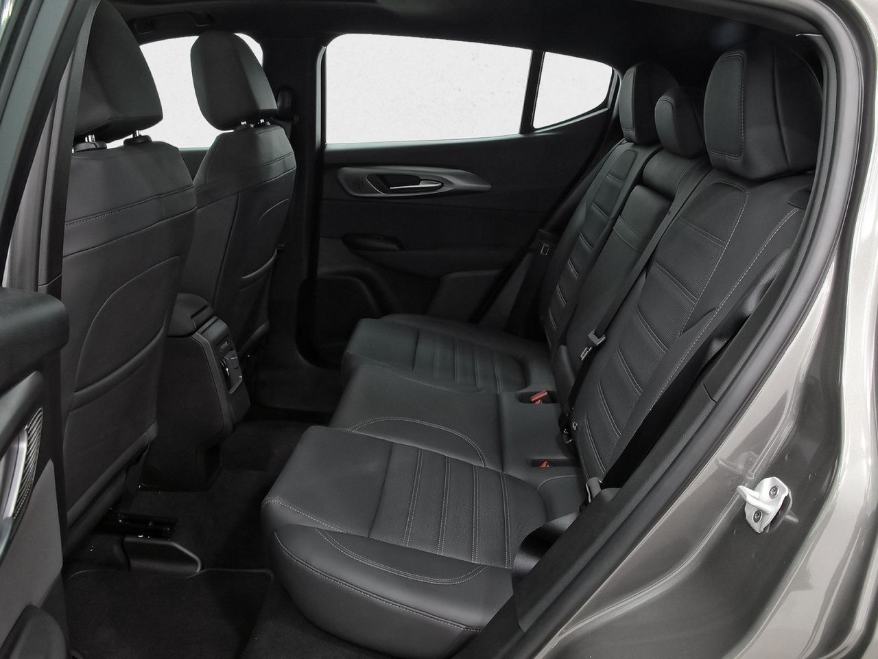 Alfa Romeo Tonale 1.6 DS 130 CV SPRINT FWD - foto 9